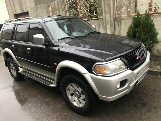 Черный Мицубиси Паджеро Спорт, объемом двигателя 0 л и пробегом 320 тыс. км за 7999 $, фото 4 на Automoto.ua