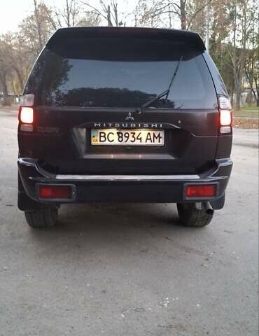 Чорний Міцубісі Паджеро Спорт, об'ємом двигуна 2.97 л та пробігом 215 тис. км за 7500 $, фото 16 на Automoto.ua