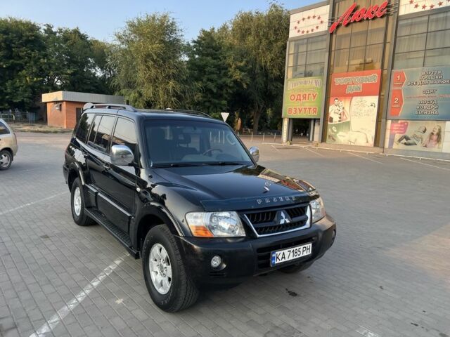 Чорний Міцубісі Паджеро Спорт, об'ємом двигуна 3 л та пробігом 225 тис. км за 7800 $, фото 1 на Automoto.ua