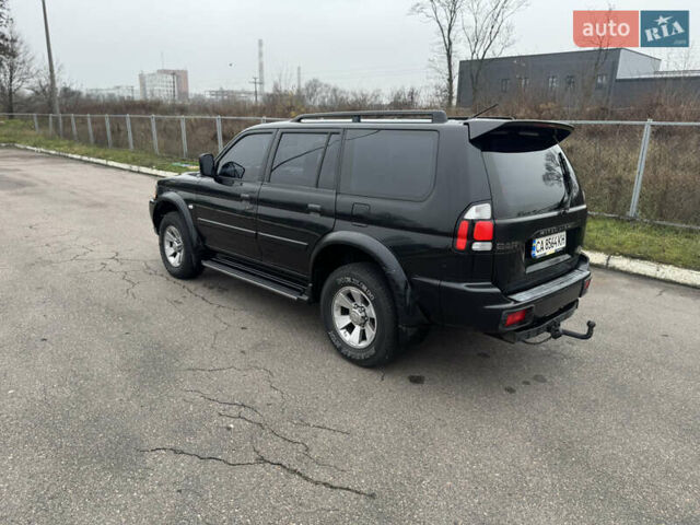 Черный Мицубиси Паджеро Спорт, объемом двигателя 3 л и пробегом 240 тыс. км за 8500 $, фото 4 на Automoto.ua