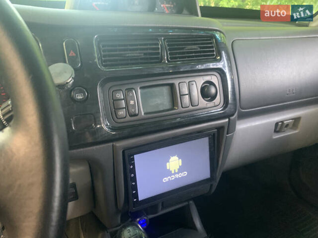 Чорний Міцубісі Паджеро Спорт, об'ємом двигуна 2.97 л та пробігом 334 тис. км за 7300 $, фото 26 на Automoto.ua