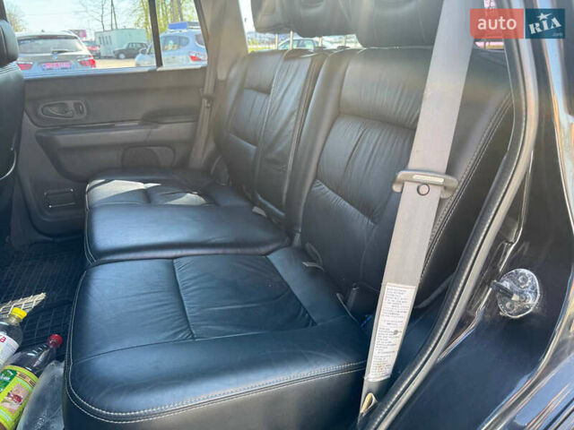 Чорний Міцубісі Паджеро Спорт, об'ємом двигуна 3 л та пробігом 195 тис. км за 8500 $, фото 7 на Automoto.ua