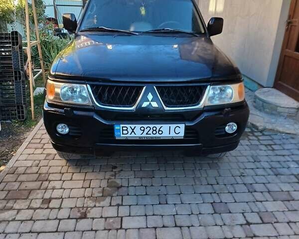 Чорний Міцубісі Паджеро Спорт, об'ємом двигуна 3.01 л та пробігом 310 тис. км за 8300 $, фото 1 на Automoto.ua