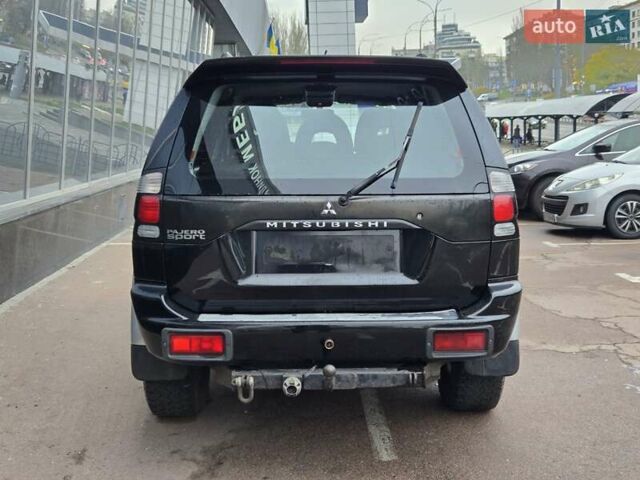 Чорний Міцубісі Паджеро Спорт, об'ємом двигуна 2.5 л та пробігом 345 тис. км за 9900 $, фото 4 на Automoto.ua