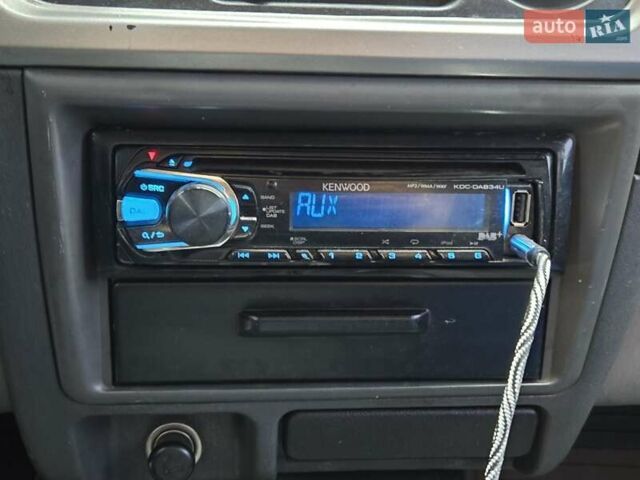 Чорний Міцубісі Паджеро Спорт, об'ємом двигуна 2.5 л та пробігом 345 тис. км за 9900 $, фото 22 на Automoto.ua