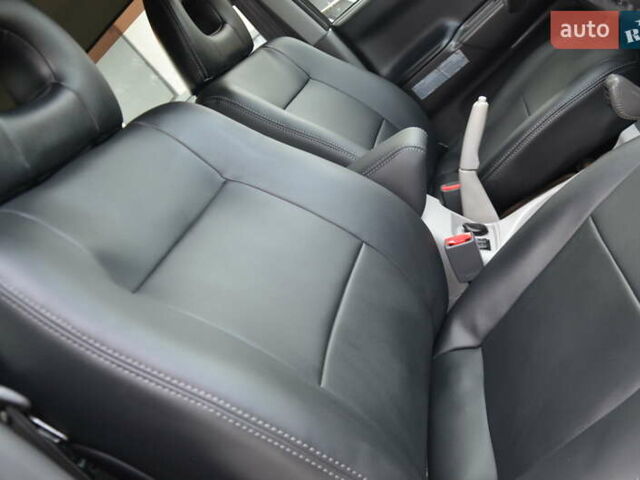 Мицубиси Паджеро Спорт 2007 в Дрогобыче на Automoto.ua Черный Мицубиси Паджеро Спорт, объемом двигателя 2.5 л и пробегом 200 тыс. км за 9950 $, фото 45 на Automoto.ua