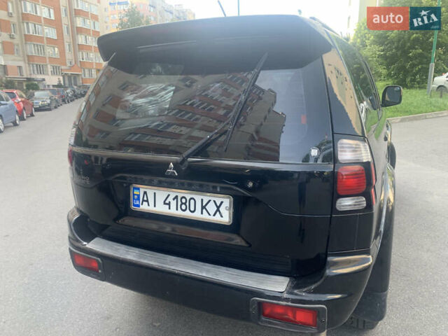 Чорний Міцубісі Паджеро Спорт, об'ємом двигуна 2.97 л та пробігом 334 тис. км за 7300 $, фото 17 на Automoto.ua