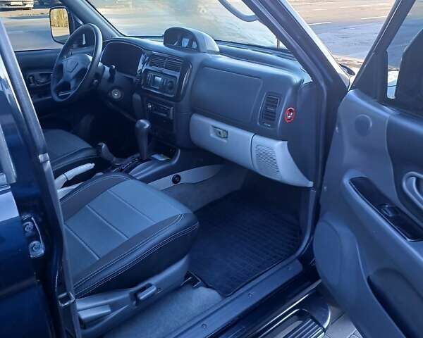 Чорний Міцубісі Паджеро Спорт, об'ємом двигуна 3.01 л та пробігом 310 тис. км за 8300 $, фото 3 на Automoto.ua