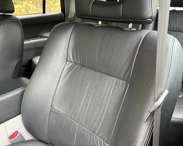 Мицубиси Паджеро Спорт 2008 в Киеве на Automoto.ua Черный Мицубиси Паджеро Спорт, объемом двигателя 3 л и пробегом 92 тыс. км за 12500 $, фото 18 на Automoto.ua
