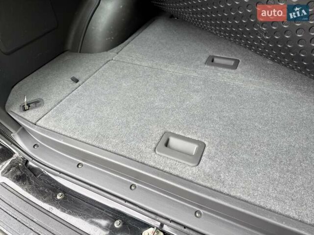 Мицубиси Паджеро Спорт 2008 в Киеве на Automoto.ua Черный Мицубиси Паджеро Спорт, объемом двигателя 3 л и пробегом 92 тыс. км за 12500 $, фото 29 на Automoto.ua