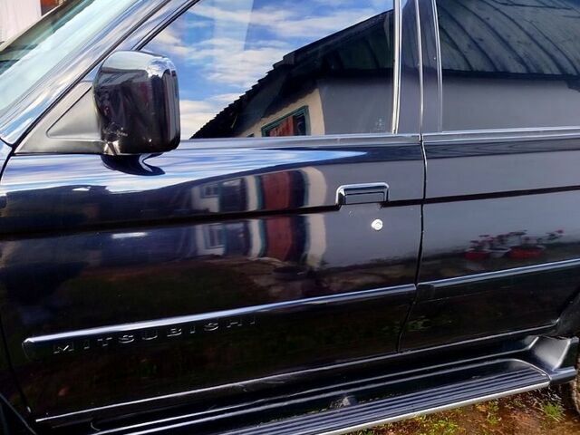 Мицубиси Паджеро Спорт 2008 в Овруче на Automoto.ua Черный Мицубиси Паджеро Спорт, объемом двигателя 3 л и пробегом 232 тыс. км за 8500 $, фото 1 на Automoto.ua