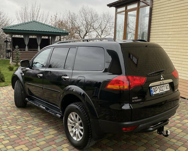Черный Мицубиси Паджеро Спорт, объемом двигателя 2.5 л и пробегом 154 тыс. км за 13850 $, фото 3 на Automoto.ua