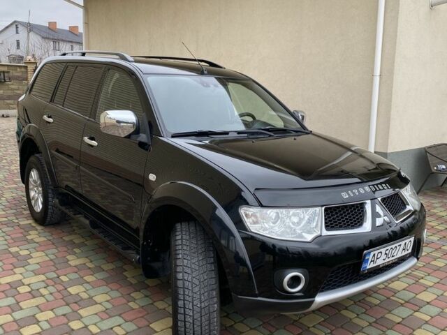 Черный Мицубиси Паджеро Спорт, объемом двигателя 2.5 л и пробегом 154 тыс. км за 13850 $, фото 3 на Automoto.ua