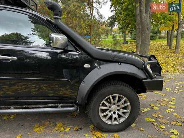 Мицубиси Паджеро Спорт 2010 в Киеве на Automoto.ua Черный Мицубиси Паджеро Спорт, объемом двигателя 2.5 л и пробегом 334 тыс. км за 13790 $, фото 5 на Automoto.ua