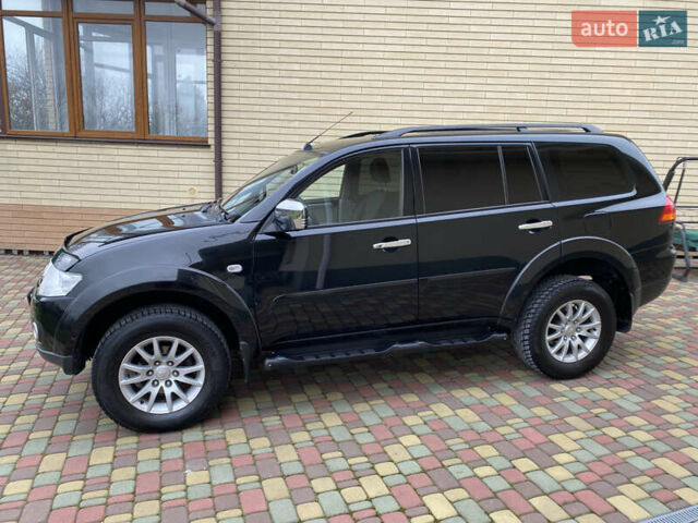 Черный Мицубиси Паджеро Спорт, объемом двигателя 2.5 л и пробегом 154 тыс. км за 13850 $, фото 72 на Automoto.ua