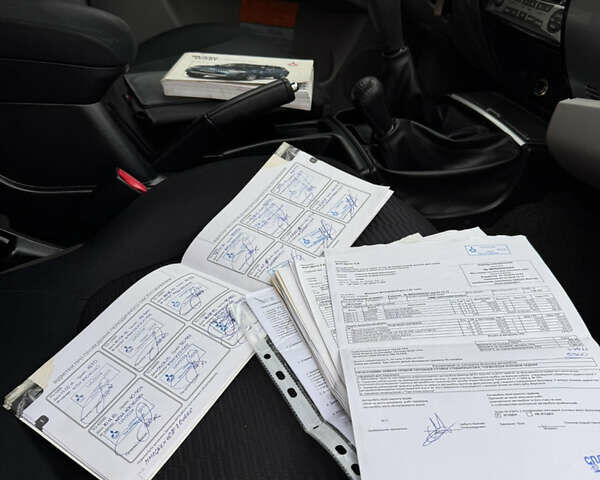 Черный Мицубиси Паджеро Спорт, объемом двигателя 2.5 л и пробегом 219 тыс. км за 12200 $, фото 74 на Automoto.ua