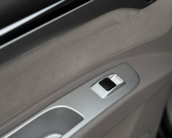 Черный Мицубиси Паджеро Спорт, объемом двигателя 2.5 л и пробегом 219 тыс. км за 12200 $, фото 52 на Automoto.ua