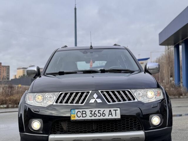Черный Мицубиси Паджеро Спорт, объемом двигателя 2.5 л и пробегом 219 тыс. км за 12200 $, фото 1 на Automoto.ua