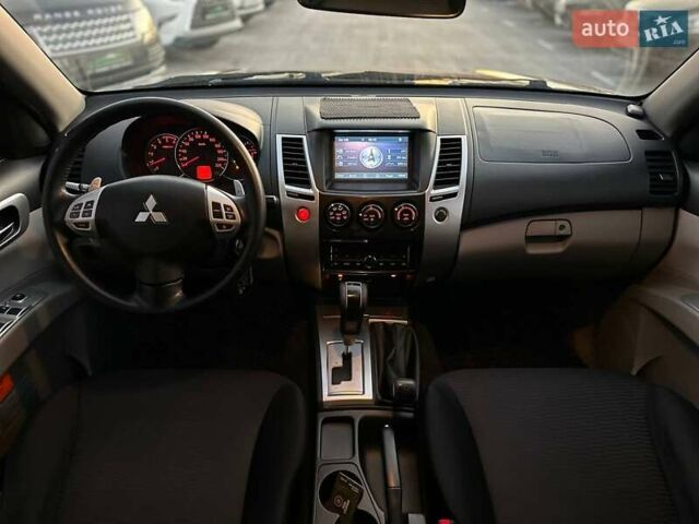 Черный Мицубиси Паджеро Спорт, объемом двигателя 2.48 л и пробегом 197 тыс. км за 12990 $, фото 20 на Automoto.ua