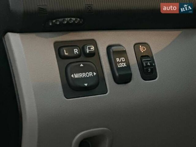 Черный Мицубиси Паджеро Спорт, объемом двигателя 2.48 л и пробегом 197 тыс. км за 12990 $, фото 27 на Automoto.ua