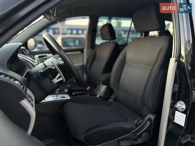 Черный Мицубиси Паджеро Спорт, объемом двигателя 2.48 л и пробегом 197 тыс. км за 12990 $, фото 12 на Automoto.ua