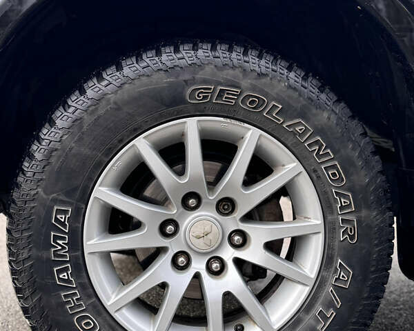 Черный Мицубиси Паджеро Спорт, объемом двигателя 2.5 л и пробегом 219 тыс. км за 12200 $, фото 15 на Automoto.ua