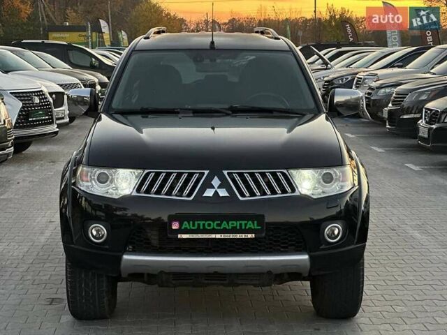 Черный Мицубиси Паджеро Спорт, объемом двигателя 2.48 л и пробегом 197 тыс. км за 12990 $, фото 2 на Automoto.ua