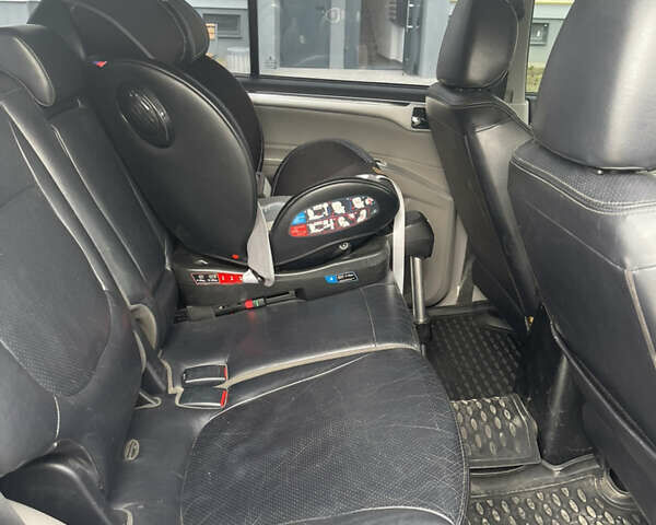 Черный Мицубиси Паджеро Спорт, объемом двигателя 2.48 л и пробегом 221 тыс. км за 15000 $, фото 7 на Automoto.ua