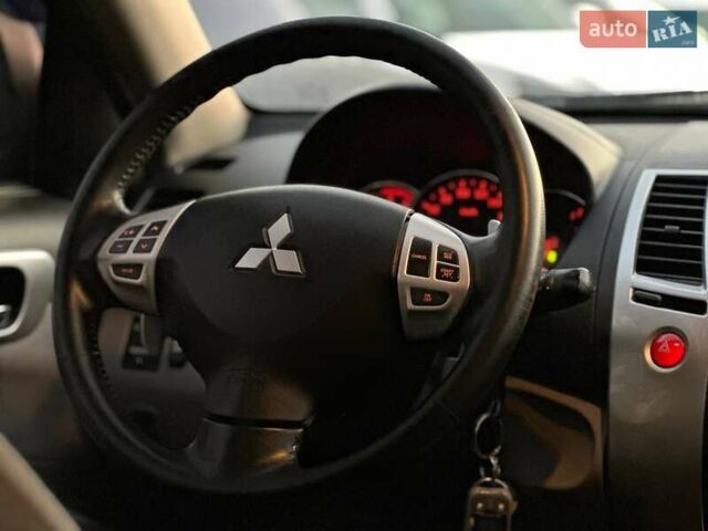 Черный Мицубиси Паджеро Спорт, объемом двигателя 2.48 л и пробегом 197 тыс. км за 12990 $, фото 22 на Automoto.ua