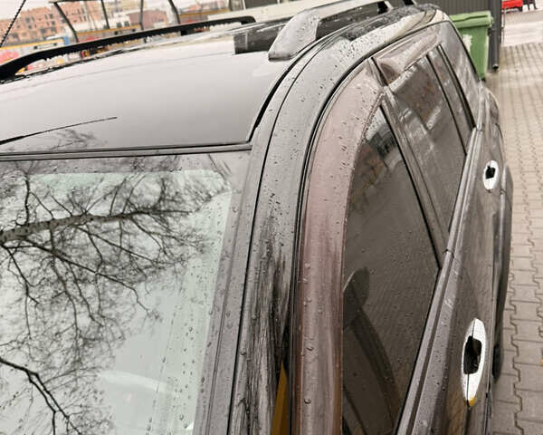 Чорний Міцубісі Паджеро Спорт, об'ємом двигуна 2.48 л та пробігом 225 тис. км за 14799 $, фото 8 на Automoto.ua