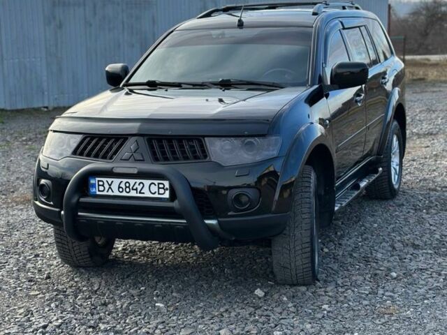 Черный Мицубиси Паджеро Спорт, объемом двигателя 2.5 л и пробегом 139 тыс. км за 15000 $, фото 1 на Automoto.ua