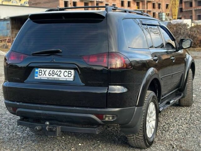 Черный Мицубиси Паджеро Спорт, объемом двигателя 2.5 л и пробегом 139 тыс. км за 15000 $, фото 2 на Automoto.ua