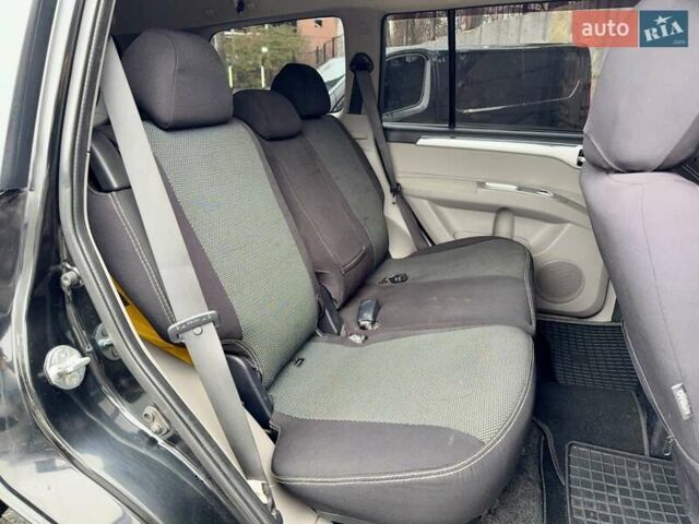 Черный Мицубиси Паджеро Спорт, объемом двигателя 2.5 л и пробегом 190 тыс. км за 14500 $, фото 9 на Automoto.ua