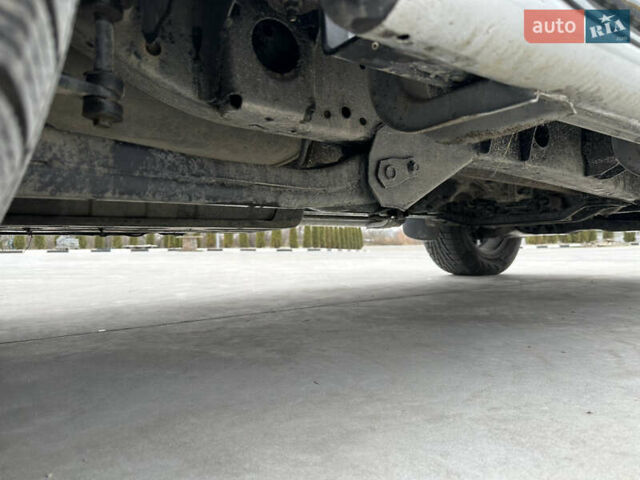 Черный Мицубиси Паджеро Спорт, объемом двигателя 2.5 л и пробегом 295 тыс. км за 13200 $, фото 47 на Automoto.ua