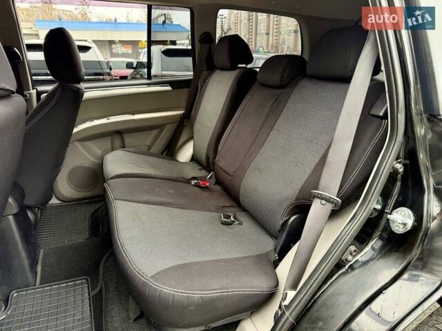 Черный Мицубиси Паджеро Спорт, объемом двигателя 2.5 л и пробегом 190 тыс. км за 14500 $, фото 8 на Automoto.ua