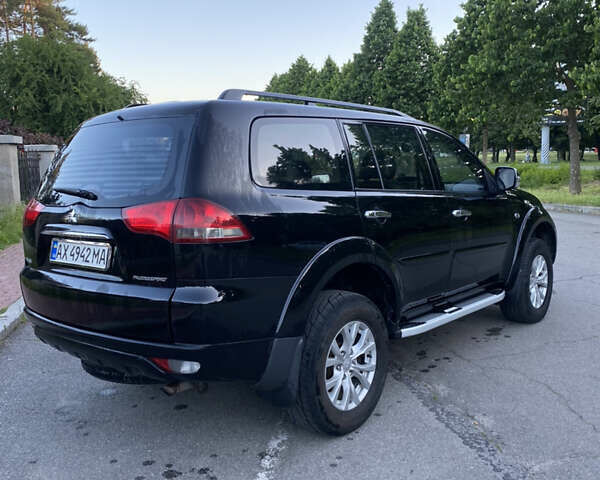 Черный Мицубиси Паджеро Спорт, объемом двигателя 2.5 л и пробегом 230 тыс. км за 14800 $, фото 14 на Automoto.ua