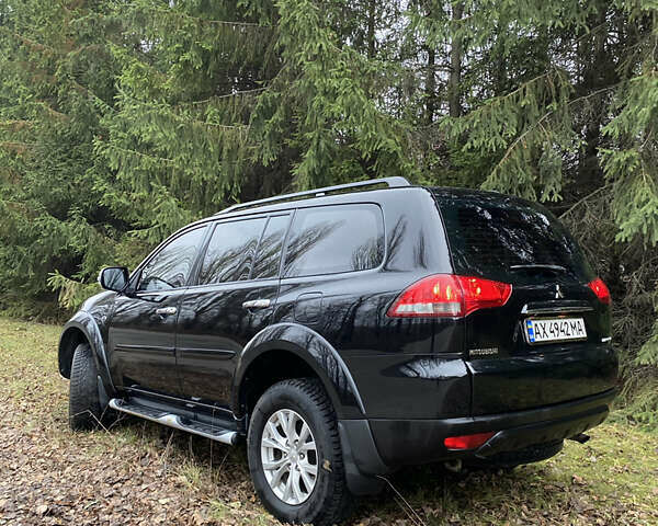 Черный Мицубиси Паджеро Спорт, объемом двигателя 2.5 л и пробегом 230 тыс. км за 14800 $, фото 5 на Automoto.ua