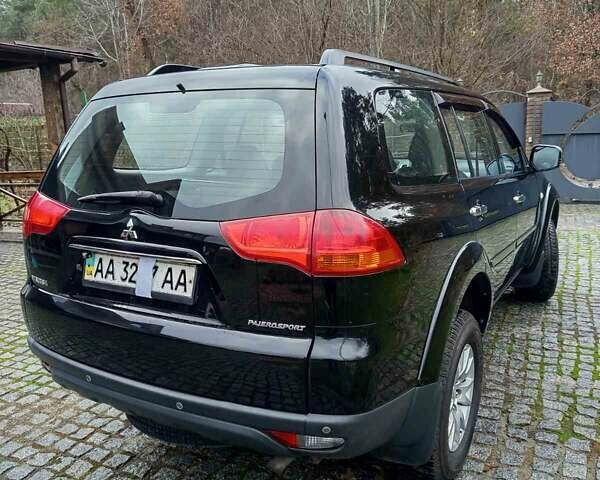 Чорний Міцубісі Паджеро Спорт, об'ємом двигуна 2.48 л та пробігом 300 тис. км за 15500 $, фото 18 на Automoto.ua