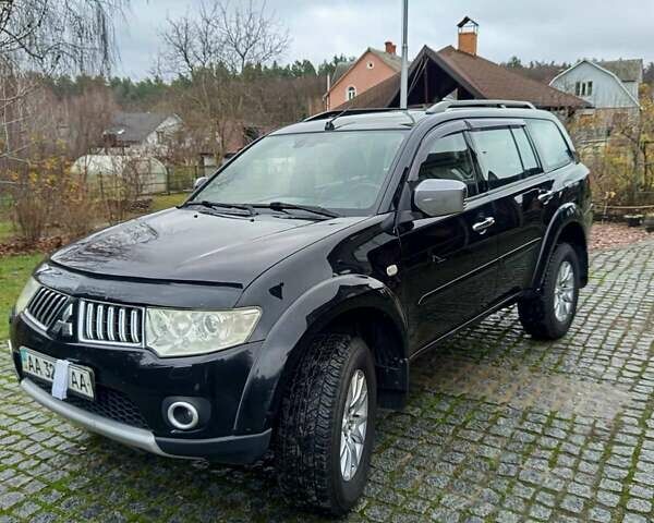 Чорний Міцубісі Паджеро Спорт, об'ємом двигуна 2.48 л та пробігом 300 тис. км за 15500 $, фото 11 на Automoto.ua