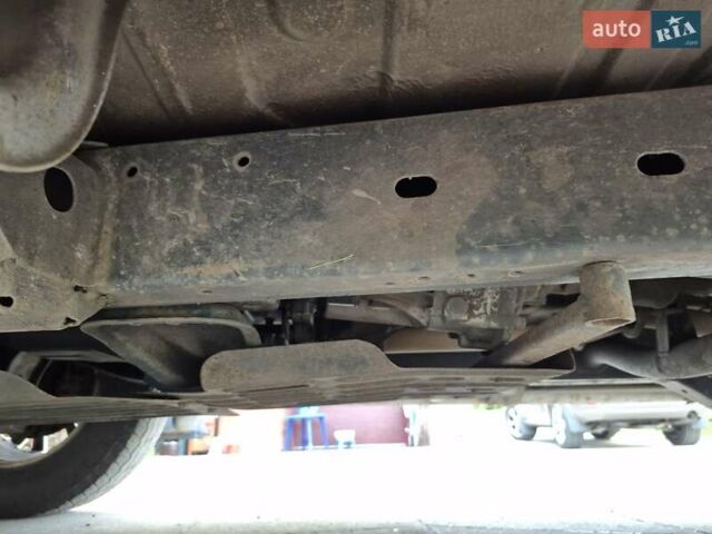 Чорний Міцубісі Паджеро Спорт, об'ємом двигуна 2.48 л та пробігом 192 тис. км за 16300 $, фото 26 на Automoto.ua