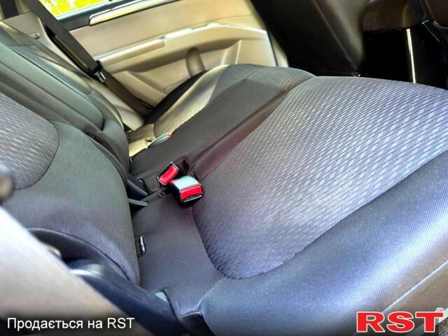 Чорний Міцубісі Паджеро Спорт, об'ємом двигуна 2.5 л та пробігом 181 тис. км за 13300 $, фото 8 на Automoto.ua