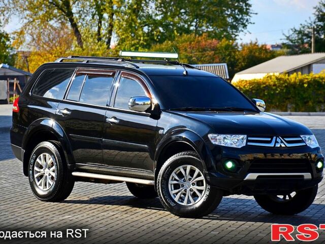 Мицубиси Паджеро Спорт 2014 в Днепре (Днепропетровске) на Automoto.ua Черный Мицубиси Паджеро Спорт, объемом двигателя 2.5 л и пробегом 119 тыс. км за 15200 $, фото 7 на Automoto.ua
