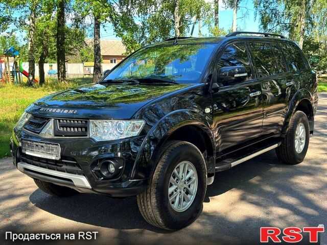 Чорний Міцубісі Паджеро Спорт, об'ємом двигуна 2.5 л та пробігом 181 тис. км за 13300 $, фото 1 на Automoto.ua