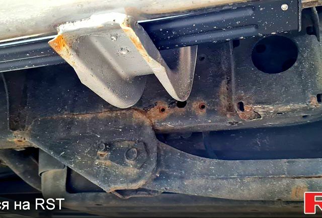 Черный Мицубиси Паджеро Спорт, объемом двигателя 2 л и пробегом 43 тыс. км за 21000 $, фото 5 на Automoto.ua