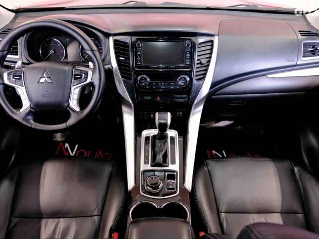 Черный Мицубиси Паджеро Спорт, объемом двигателя 2.4 л и пробегом 182 тыс. км за 19900 $, фото 6 на Automoto.ua