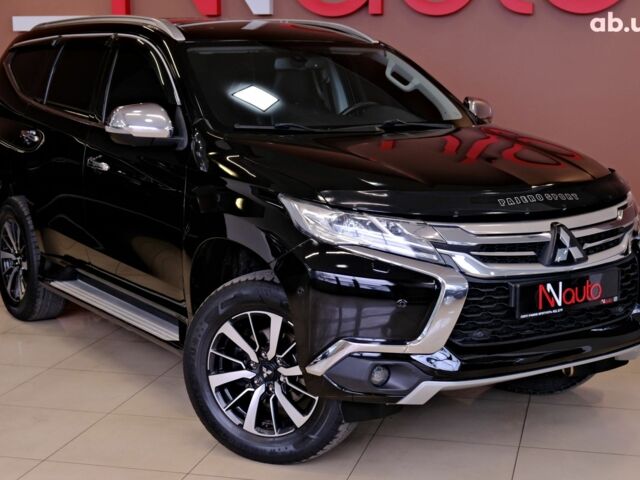 Міцубісі Паджеро Спорт 2016 у Одесі на Automoto.ua Чорний Міцубісі Паджеро Спорт, об'ємом двигуна 2.4 л та пробігом 182 тис. км за 19900 $, фото 3 на Automoto.ua