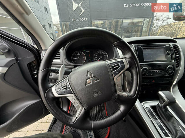 Черный Мицубиси Паджеро Спорт, объемом двигателя 2.44 л и пробегом 119 тыс. км за 19999 $, фото 16 на Automoto.ua