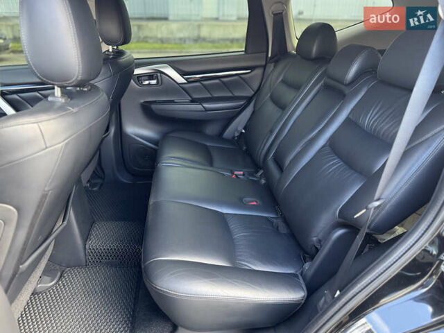 Черный Мицубиси Паджеро Спорт, объемом двигателя 2.44 л и пробегом 235 тыс. км за 22900 $, фото 22 на Automoto.ua