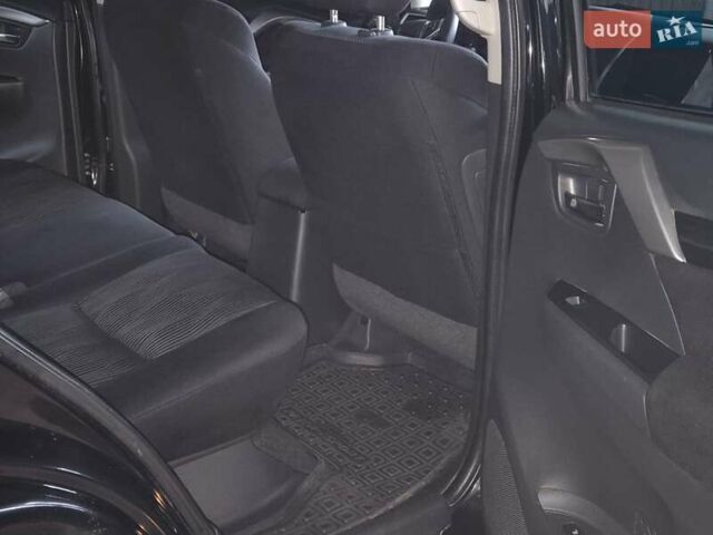 Чорний Міцубісі Паджеро Спорт, об'ємом двигуна 2.44 л та пробігом 79 тис. км за 22000 $, фото 7 на Automoto.ua