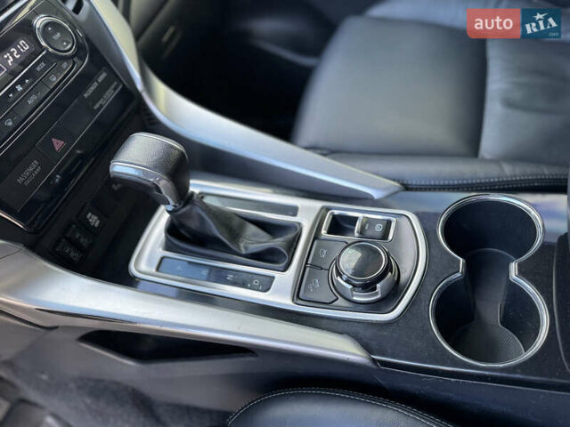 Черный Мицубиси Паджеро Спорт, объемом двигателя 2.44 л и пробегом 235 тыс. км за 22900 $, фото 16 на Automoto.ua